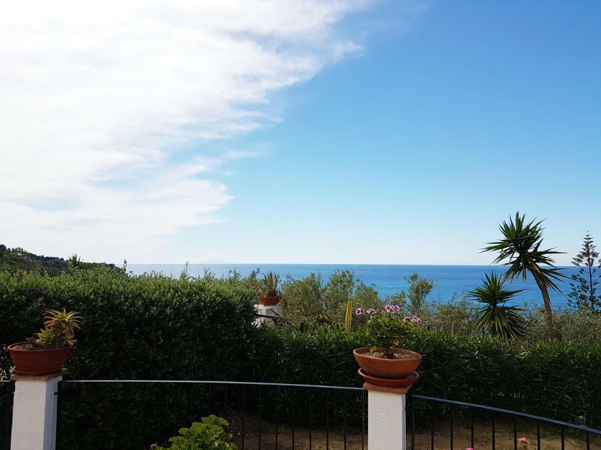 Villa Del Sogno Parghelia Exteriör bild